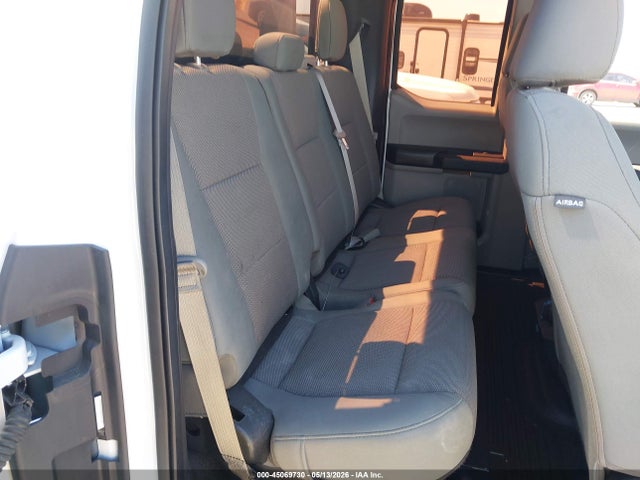 Ford F-350 Xl