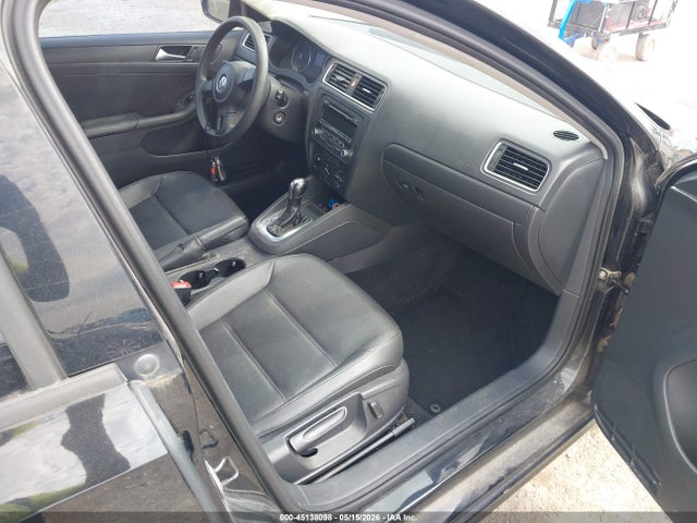 Volkswagen Jetta 1.8t Se