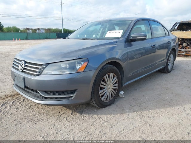 Volkswagen Passat 1.8t S