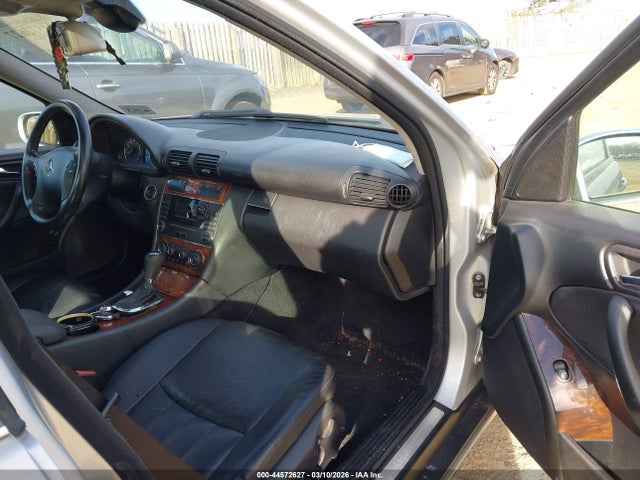 Mercedes-Benz C-Class Luxury 4matic