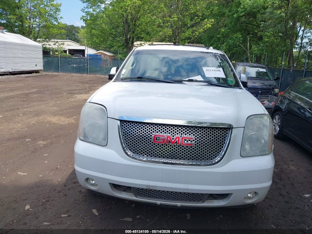 GMC Yukon Denali