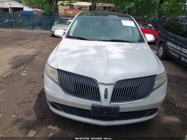 Lincoln MKT