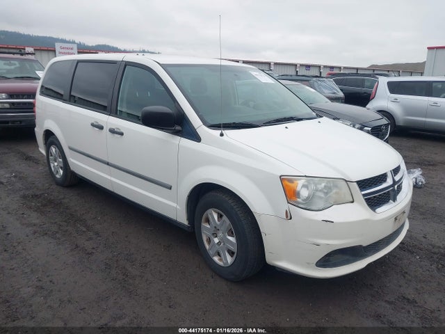Salvage Dodge Grand Caravan Image