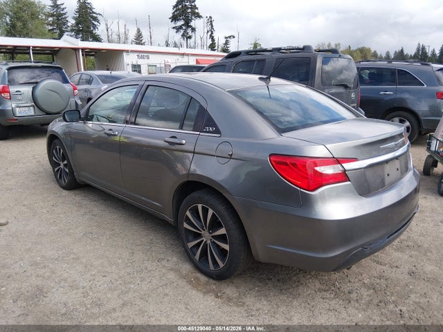 Chrysler 200 Touring