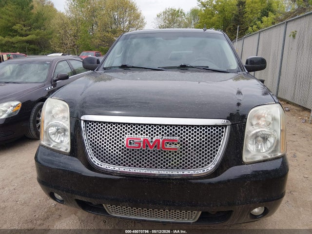 GMC Yukon Denali