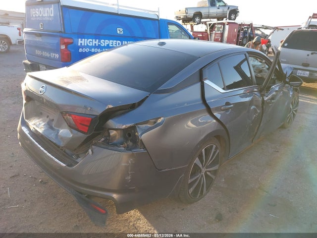 Nissan Altima Sr Fwd