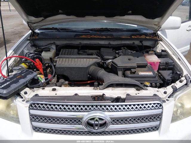 Toyota Highlander V6