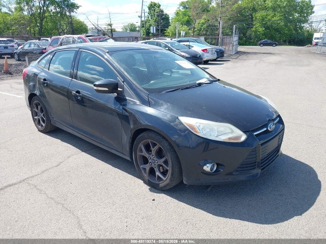 Salvage Ford Focus Image