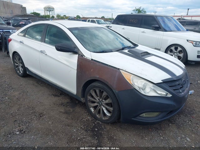 Salvage Hyundai SONATA Image