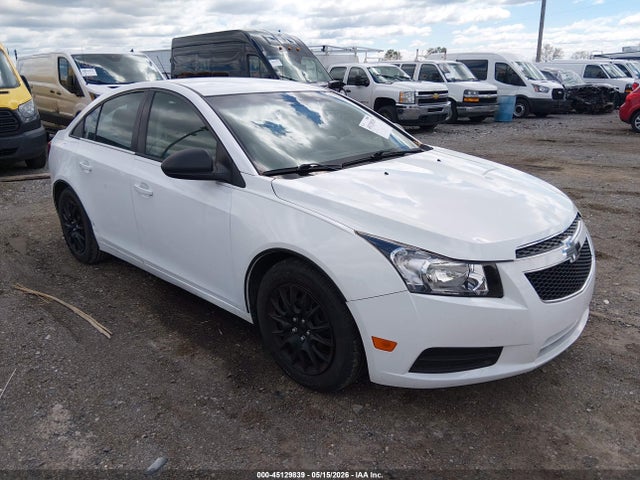 Salvage Chevrolet Cruze Image