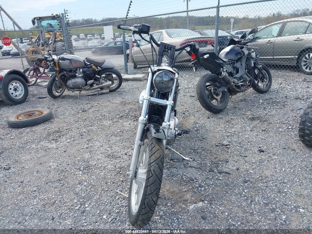 Harley-Davidson Xl883