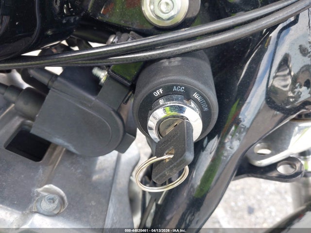 Harley-Davidson Xl883