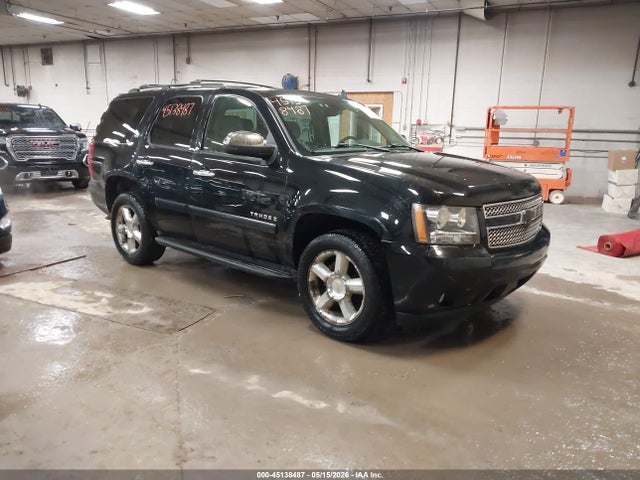 Salvage Chevrolet Tahoe Image
