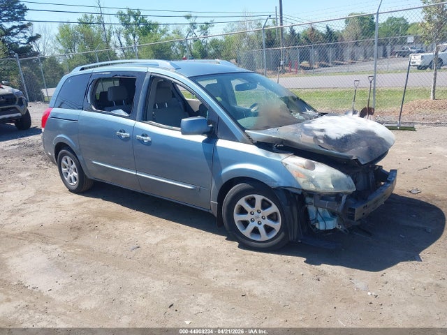 Salvage Nissan Quest Image