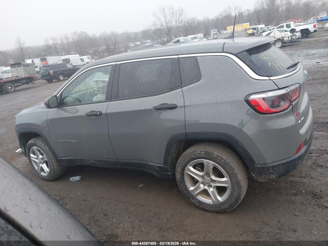 Jeep Compass Sport 4x4