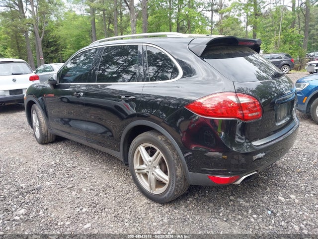Porsche Cayenne Platinum Edition