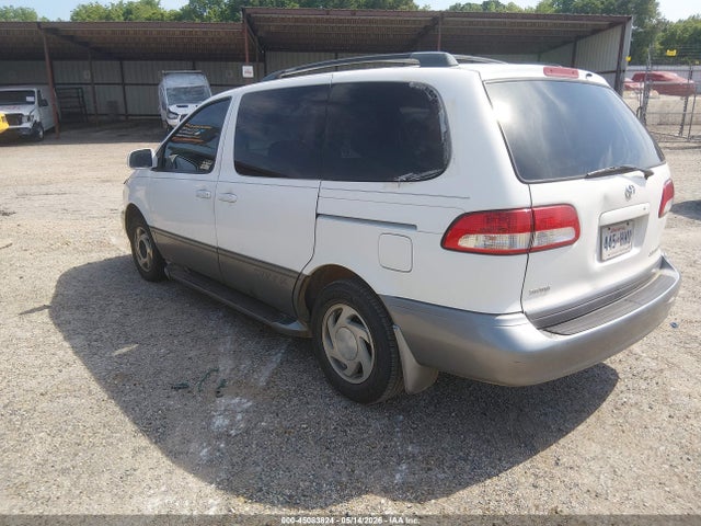 Toyota Sienna Xle