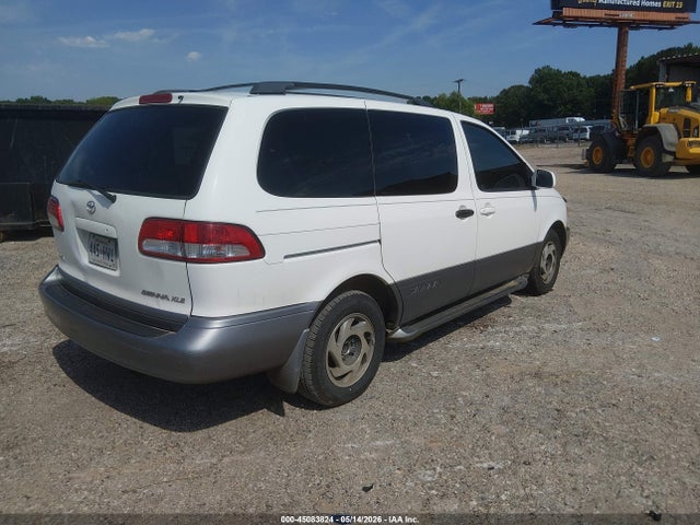 Toyota Sienna Xle