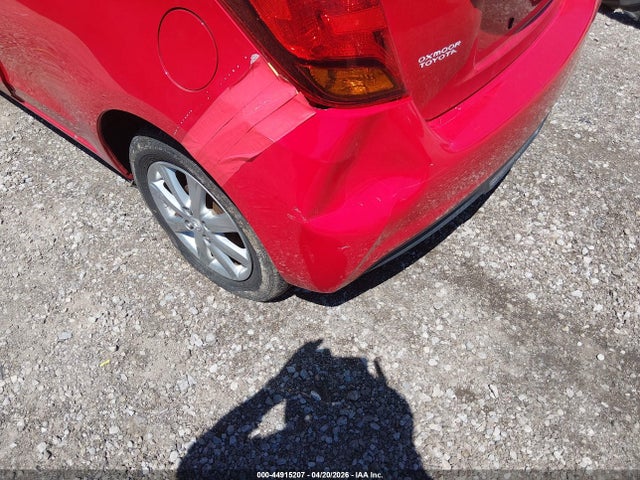 Toyota Yaris Le