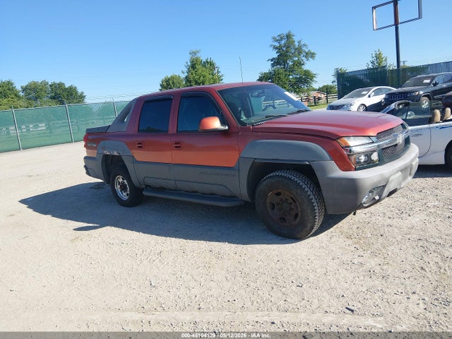 Salvage Chevrolet Avalanche 2500 Image