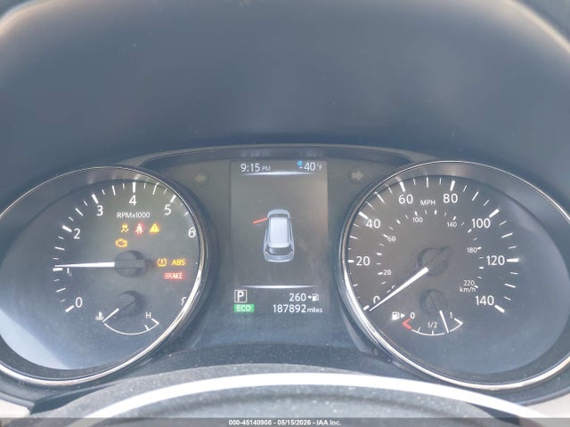 Nissan Rogue S