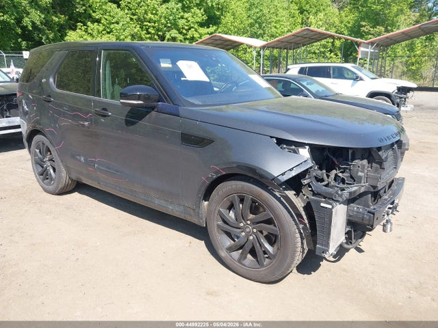 Salvage Land Rover Discovery Image
