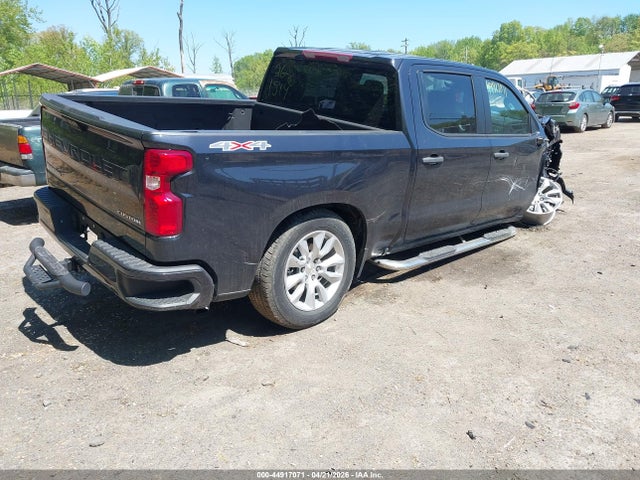 Chevrolet Silverado 1500 4wd  Short Bed Custom