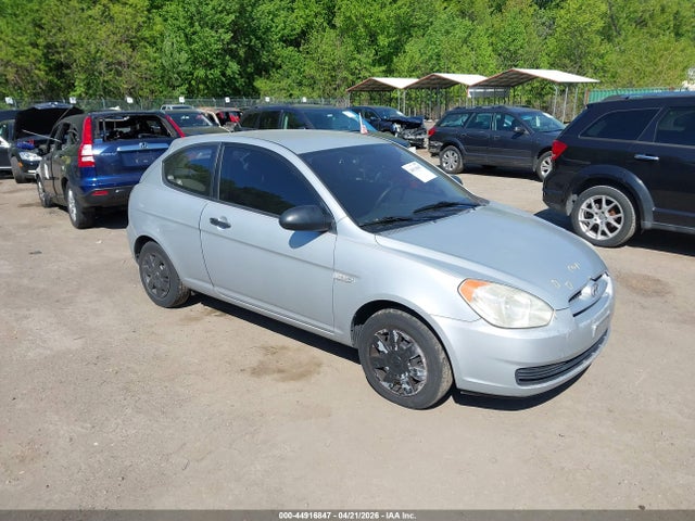 Salvage Hyundai ACCENT Image