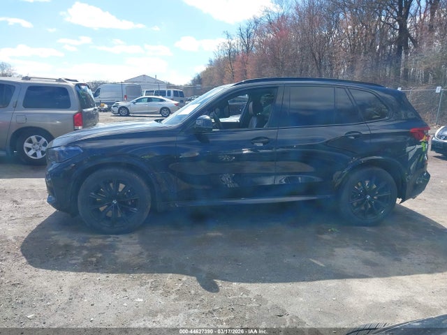 BMW X Series M50i
