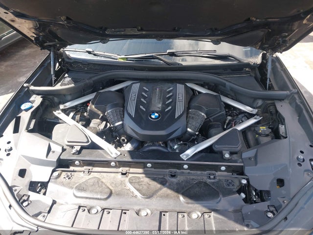 BMW X Series M50i