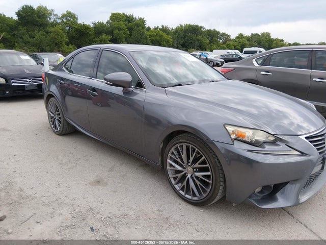 Lexus Is