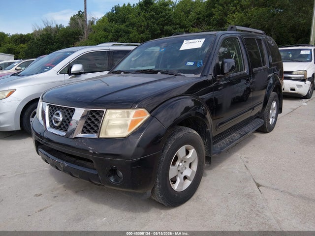 Nissan Pathfinder Se