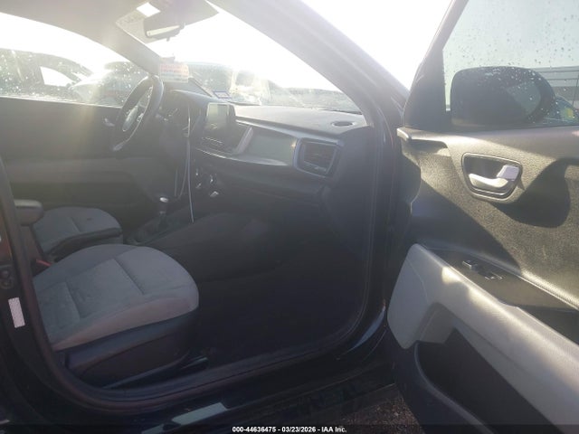 Kia Rio S