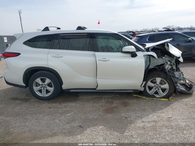 Toyota Highlander Le
