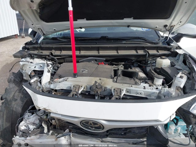 Toyota Highlander Le