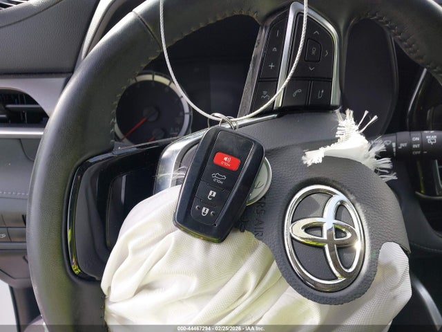 Toyota Highlander Le