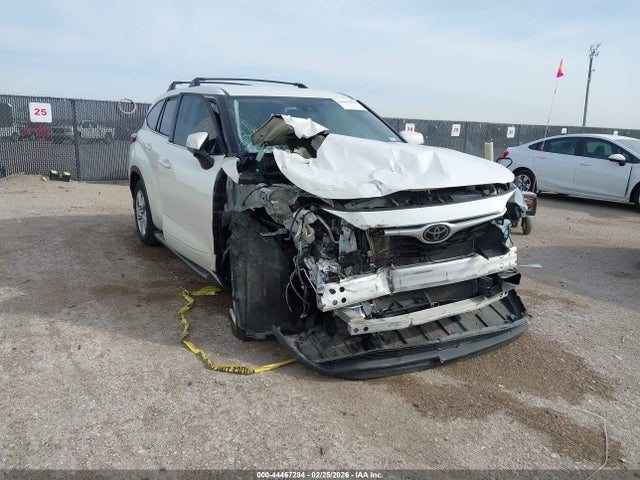 Toyota Highlander Le