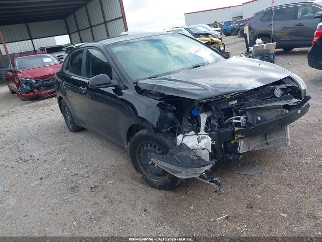Salvage Kia Rio Image