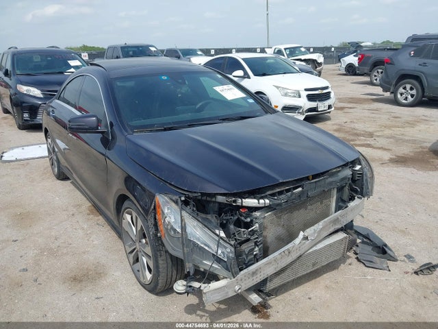 Salvage Mercedes-Benz Cla-class Image
