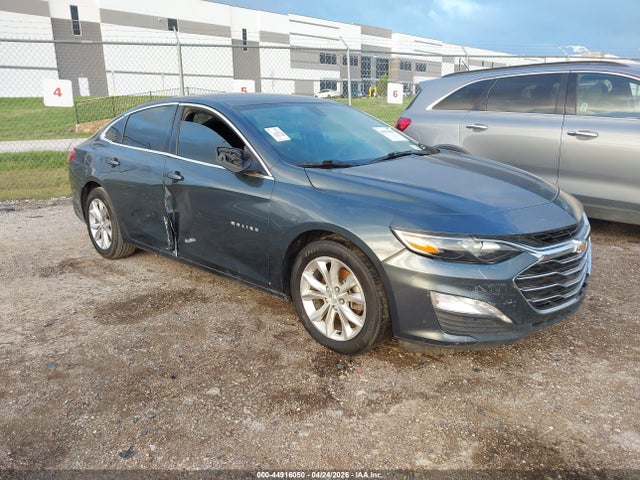 Salvage Chevrolet Malibu Image