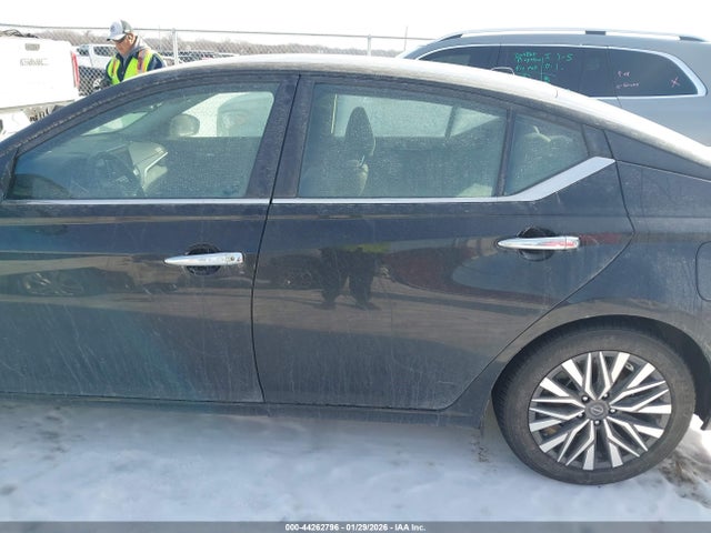 Nissan Altima Sv Fwd