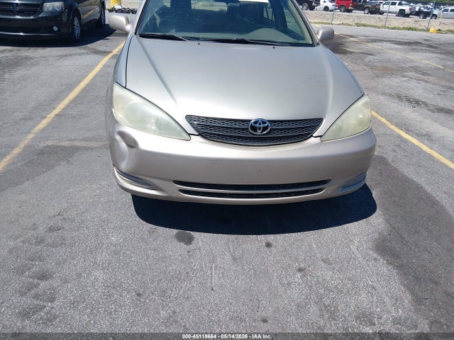 Toyota Camry Le