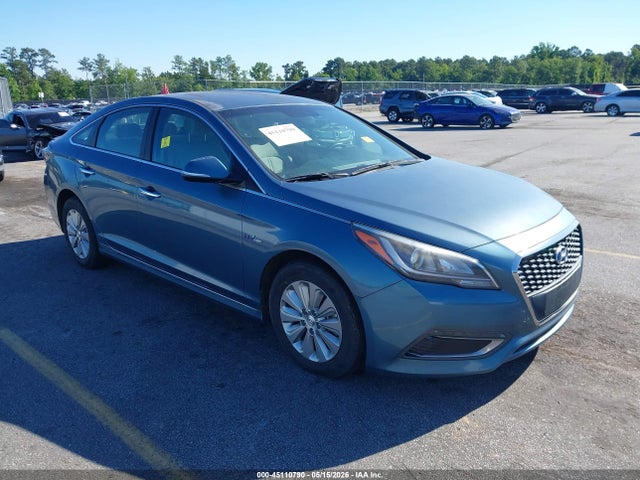 Salvage Hyundai SONATA Image