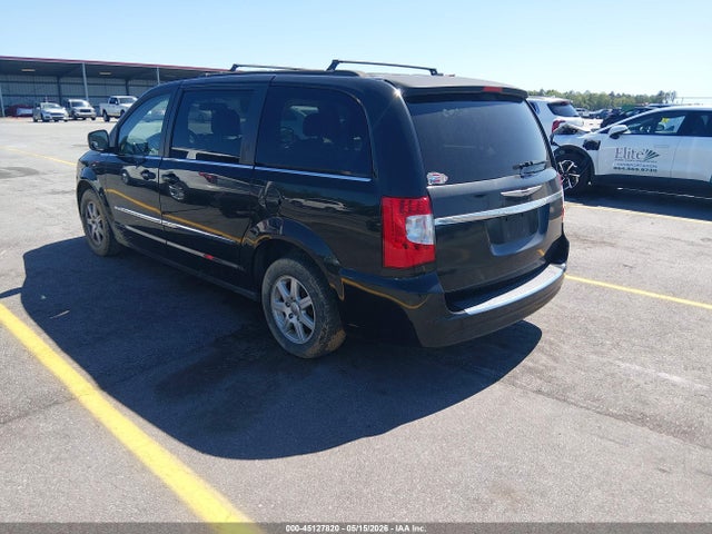 Chrysler Town & Country Touring