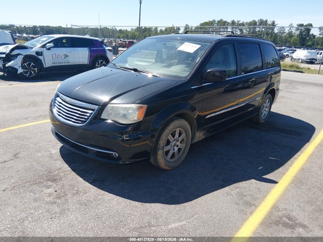 Chrysler Town & Country Touring