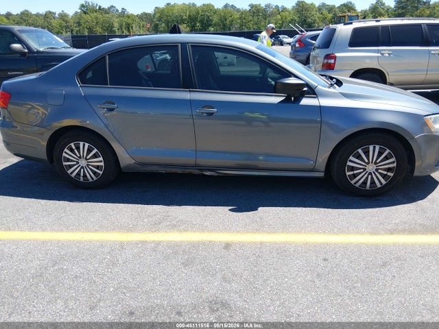 Volkswagen Jetta 2.0l S