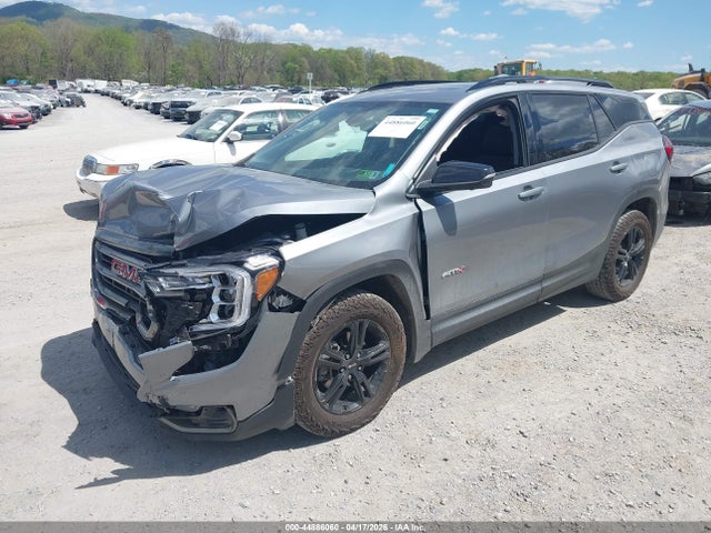 GMC Terrain Awd At4