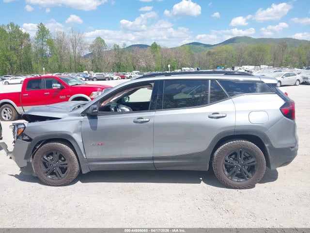 GMC Terrain Awd At4