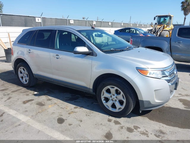 Salvage Ford Edge Image