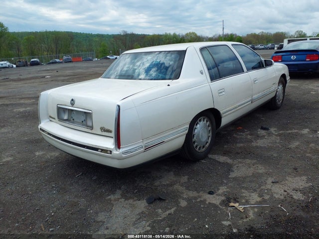 Cadillac DeVille Standard